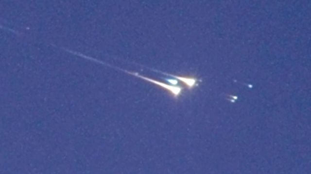 WT1190F breaks apart upon reentering Earth's atmosphere on Friday.