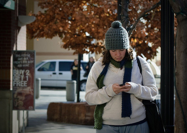 People are in denial about using devices while walking and being bad at it