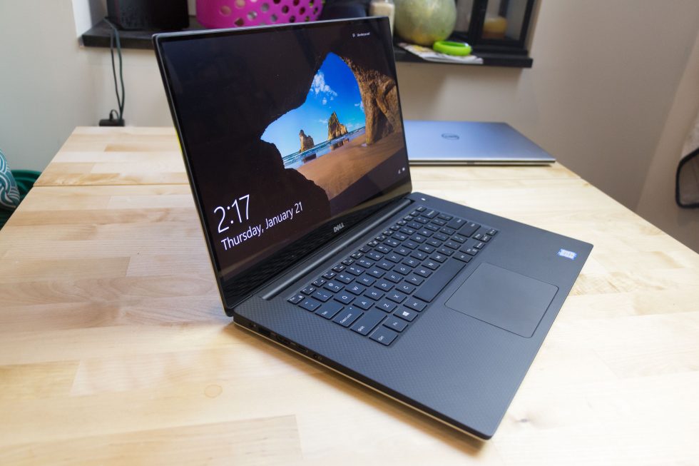 Kreet inspanning Cursus Dell XPS 15 review: A bigger version of the best PC laptop [Updated] | Ars  Technica