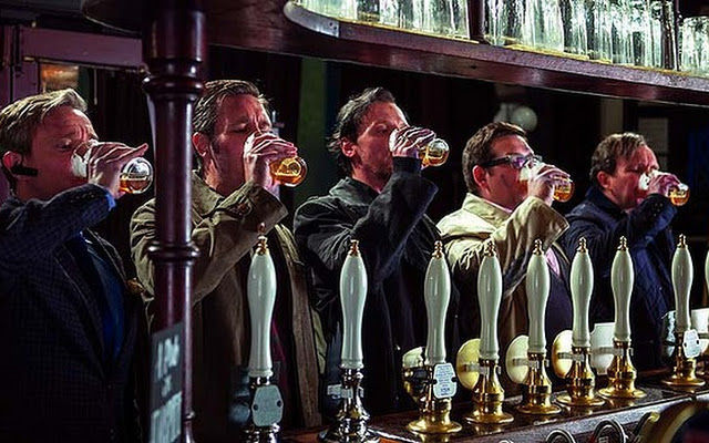 The lads from the film <i>World's End</i> know when to start drinking.