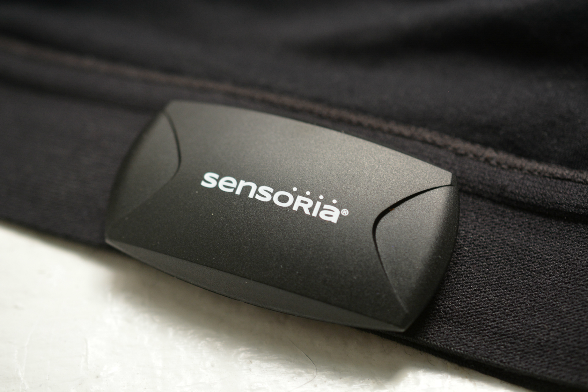 Sensoria smart clothing reviewed: A ton of running data at your toe-tips -  Ars Technica, image size:1920x1280