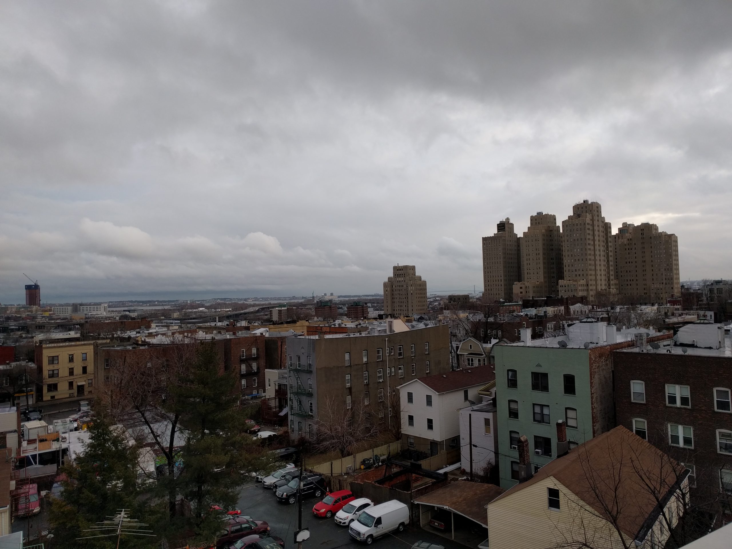 Review: Sony’s Xperia Z5 Compact is the best small Android phone you ...