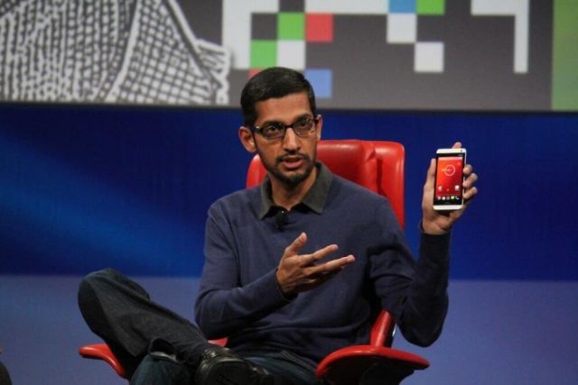 Google CEO sides with Apple, opposes court-ordered device backdoors