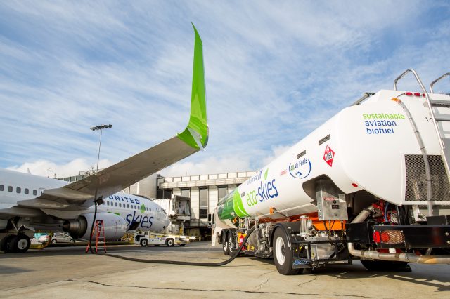 LAX to SFO flights from United Airlines move to biofuel blend