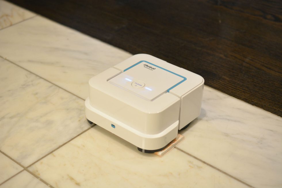 irobot that vacuums and mops