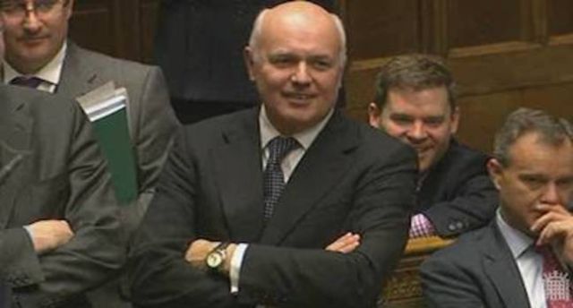 Disastrous universal credit IT system hangs in balance as Iain Duncan Smith quits