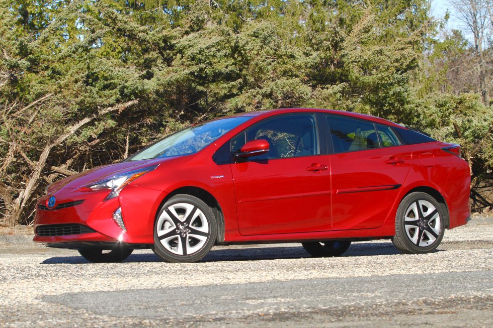 Review: Toyota’s redesigned Prius in the real world - Ars Technica