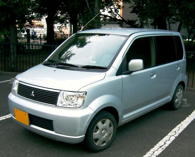 The cars in question are tiny Japanese-market "Kei" cars.