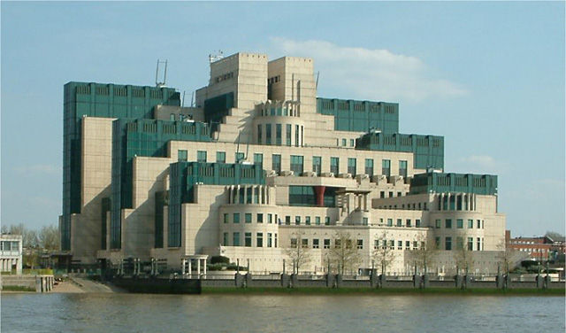 UK intel agencies spy indiscriminately on millions of innocent folks