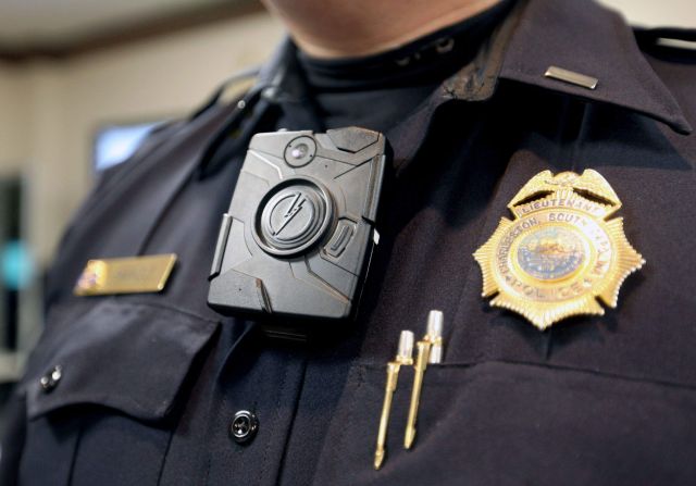 Bay Area Ars readers: Join us TONIGHT 5/18 to talk about high-tech surveillance and cops