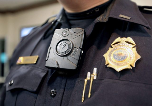 Bay Area Ars readers: Join us TONIGHT 5/18 to talk about high-tech surveillance and cops