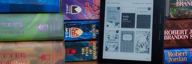 Amazon’s beautiful, functional, impractical Kindle Oasis reviewed