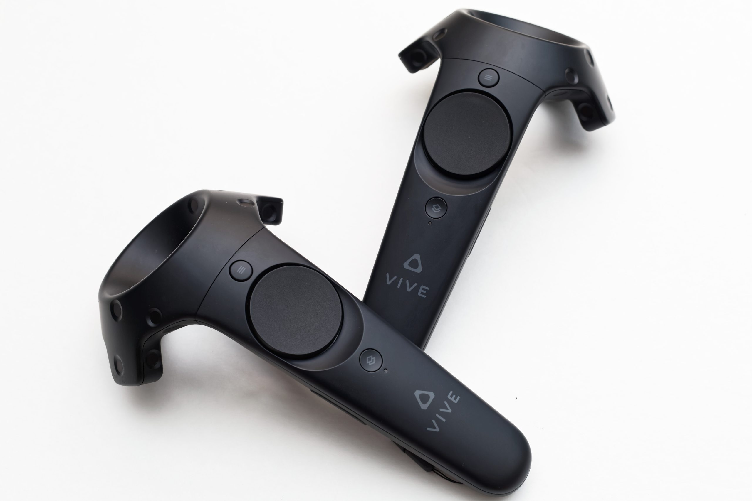 For this gadgethead, the HTC Vive may force my Oculus Rift