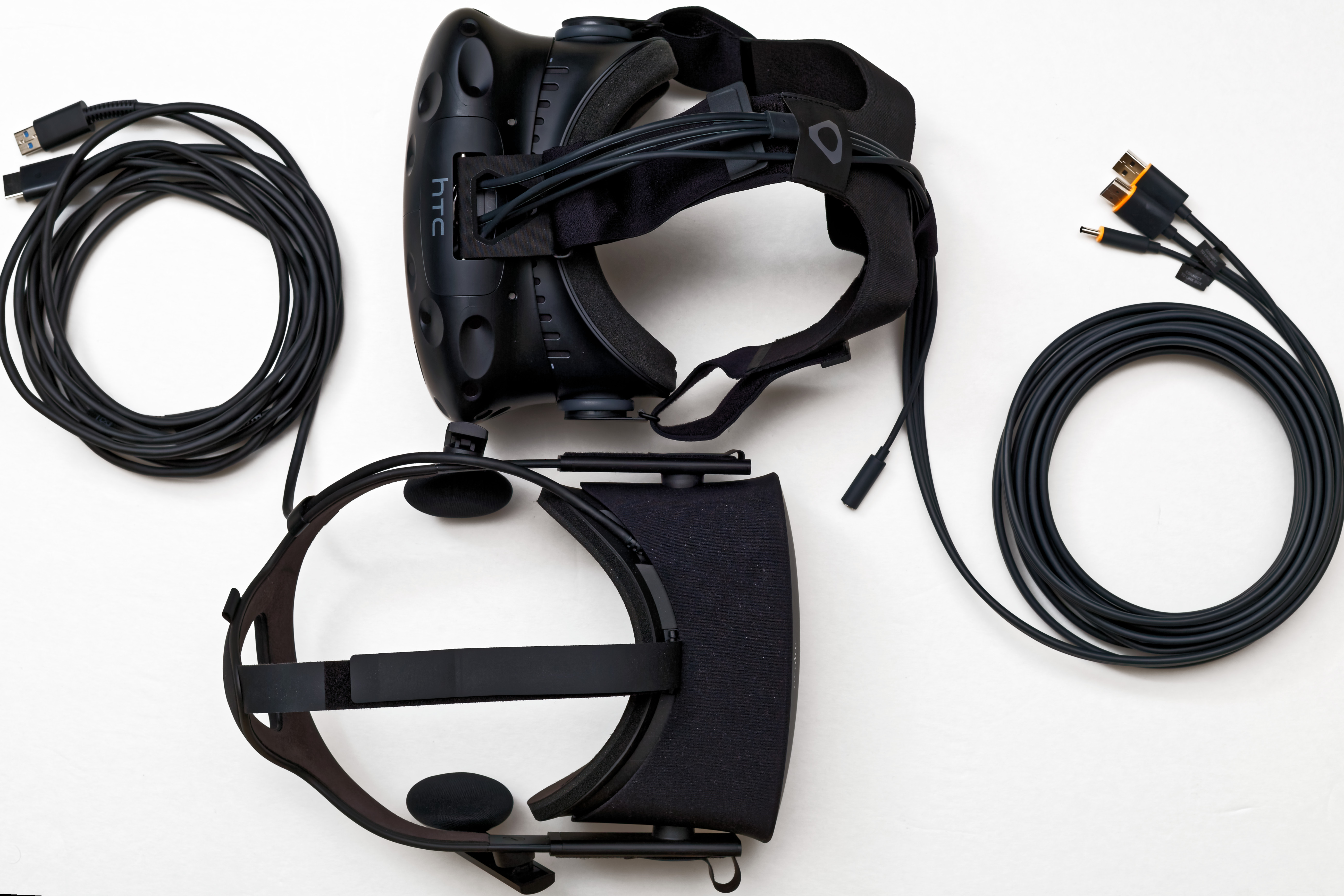 For this gadgethead, the HTC Vive may force my Oculus Rift to collect dust