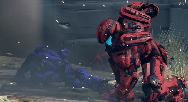 This Halo 5 warrior looks like he's praying.  If he prays for a real Halo 5 on PC, good news awaits him.