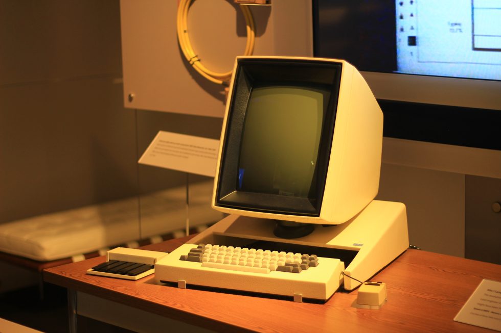 Y Combinator’s Xerox Alto: restoring the legendary 1970s GUI computer ...