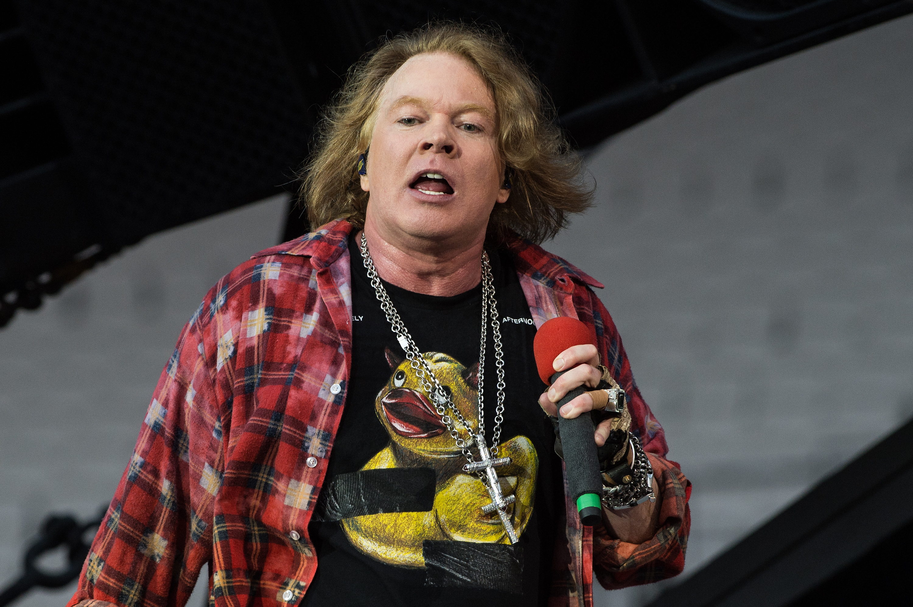Axl Rose Tests The Streisand Effect By Demanding Google Removes Fat Photos ...