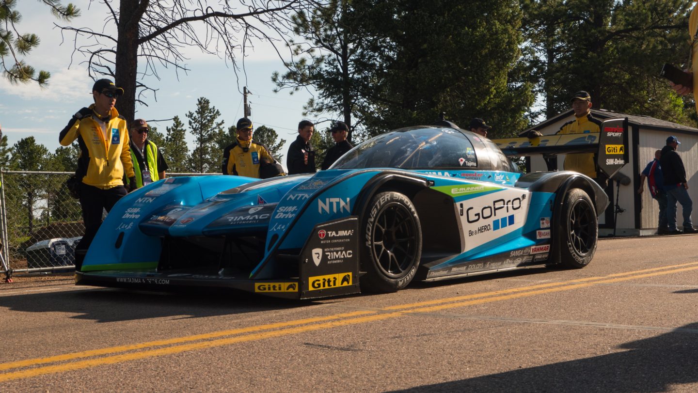 Electric Vehicles at the Pikes Peak International Hill Climb: Race ...