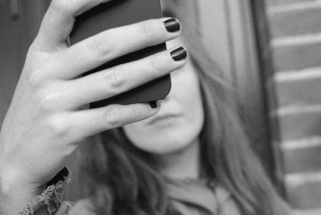Does Snapchat’s Lenses feature violate Illinois’ biometrics law?