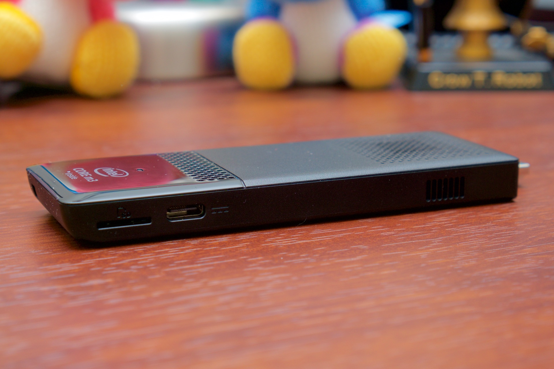 Intel's Core M Compute Stick is an actually usable computer Intel's Core M Compute Stick is an actually usable computer