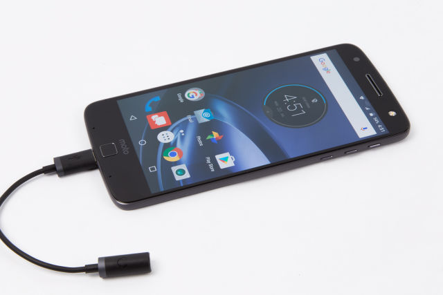 The Moto Z with its 3.5mm headphone dongle. 