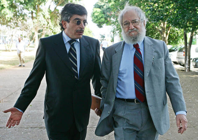 Seymour Papert (right) seen here in 2005.