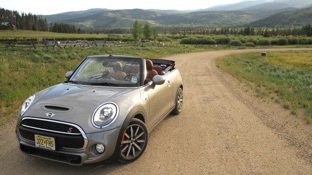 The 2016 Mini Cooper S Convertible gives great air but lacks a ...