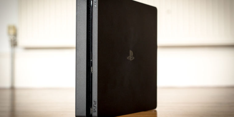 PS4 Slim review: smaller, sexier with few compromises | Ars Technica