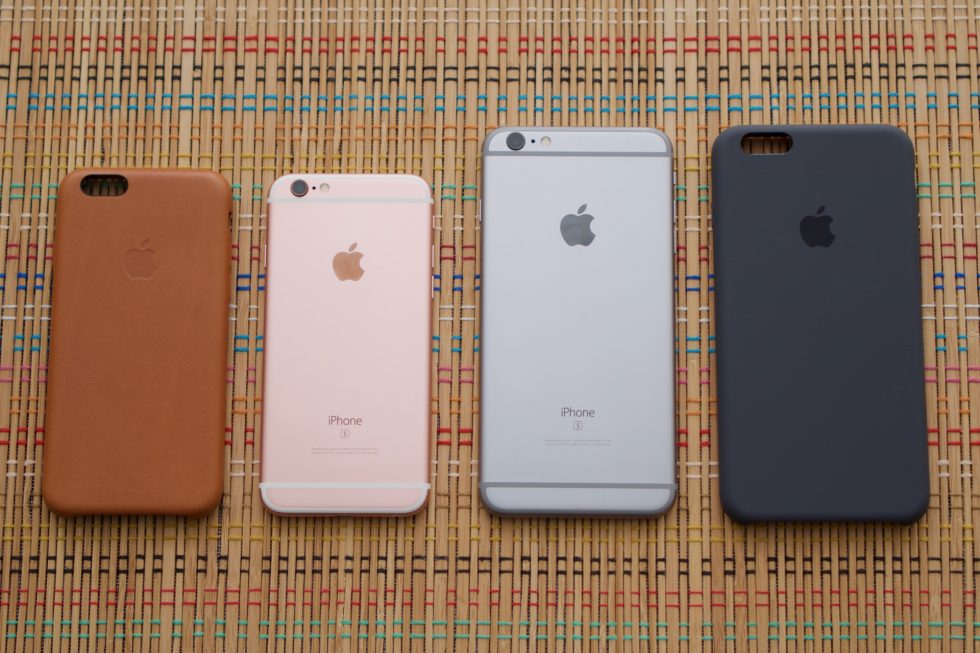 The new iPhones will reportedly look a lot like the current ones, but with less-obvious antenna lines.