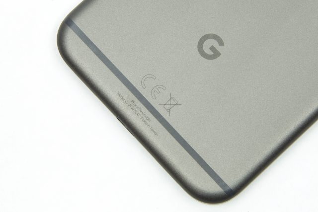 Pictures of the Google Pixel 1.