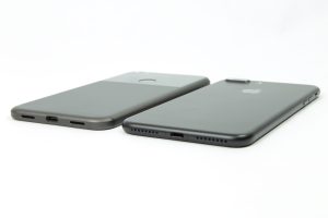 Pictures of the Google Pixel 1.