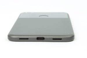 Pictures of the Google Pixel 1.