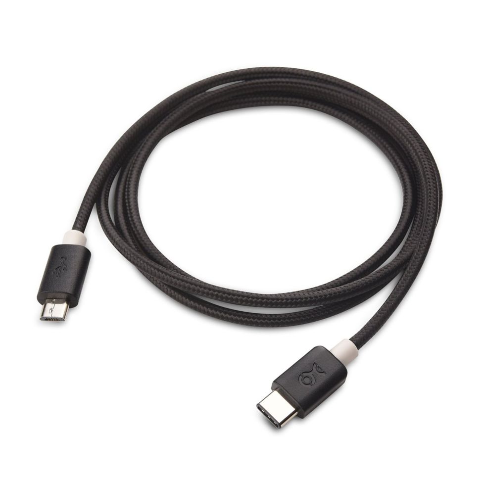 Cable Matters' USB-C to micro USB cable.