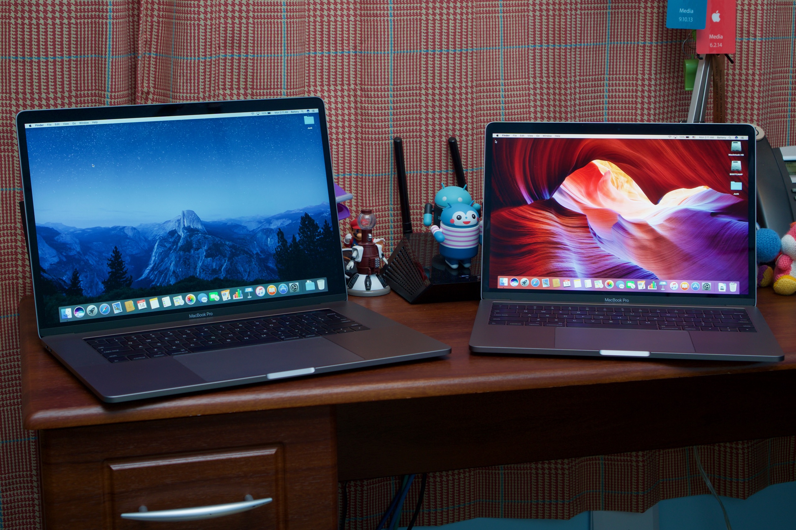 Review: Touch Bar MacBook Pros give an expensive glimpse at the