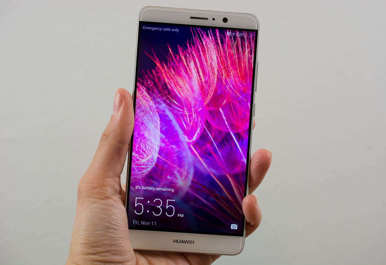 Huawei Mate 9 review: A big phone with enough battery - Ars