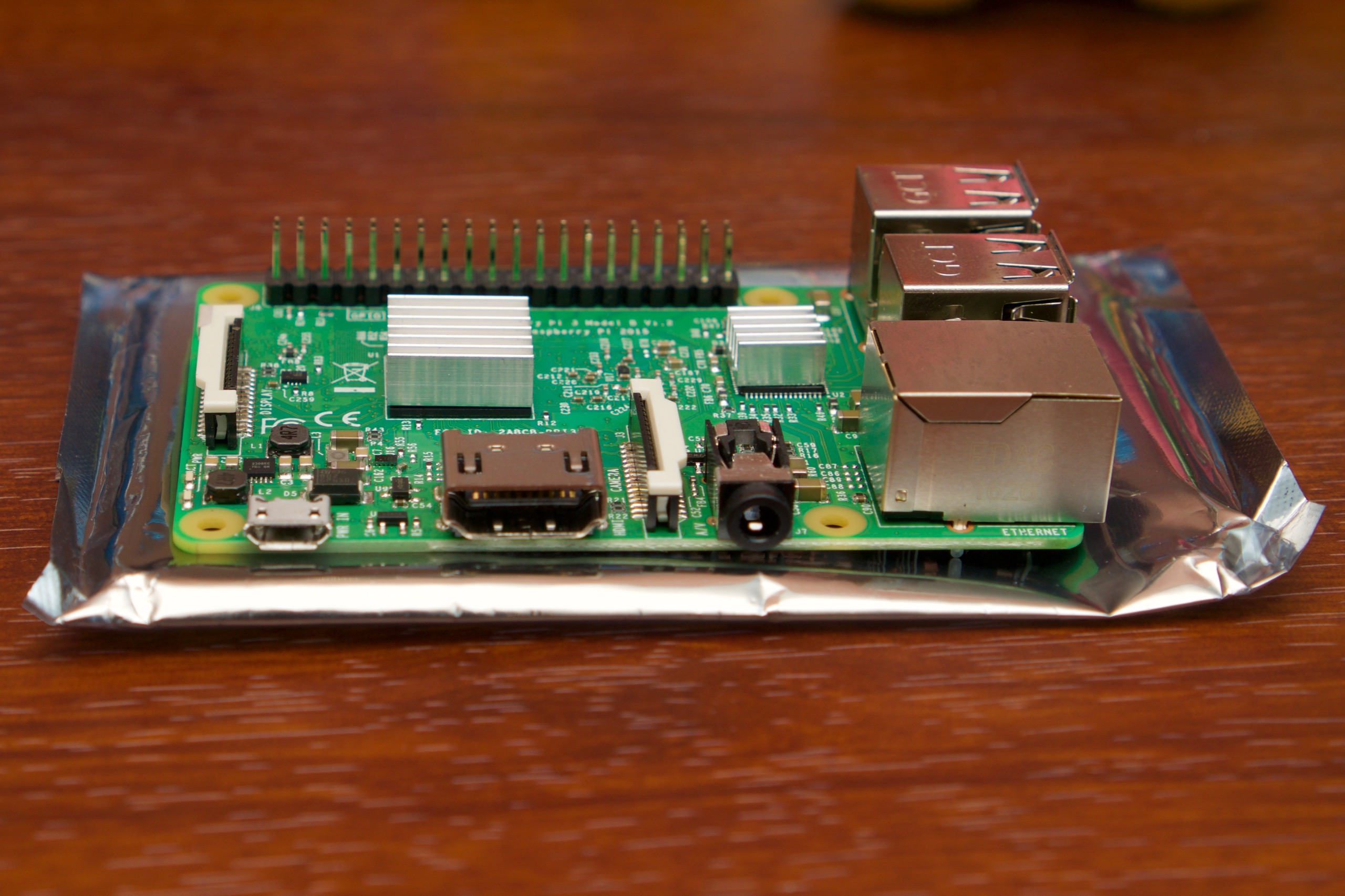Guidemaster: One-upping the NES Classic Edition with the Raspberry Pi 3 ...