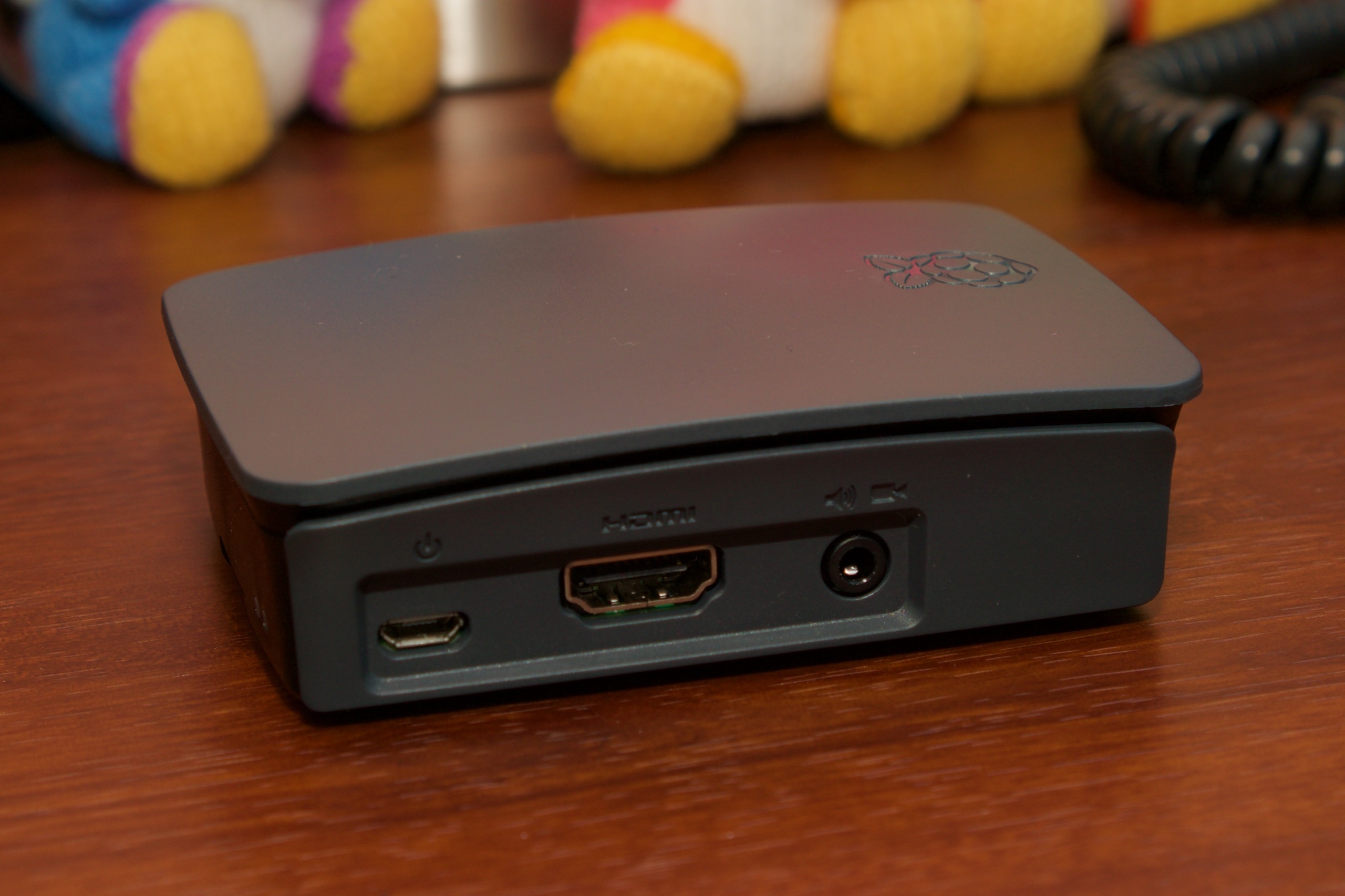 Guidemaster: One-upping the NES Classic Edition with the Raspberry Pi 3 ...