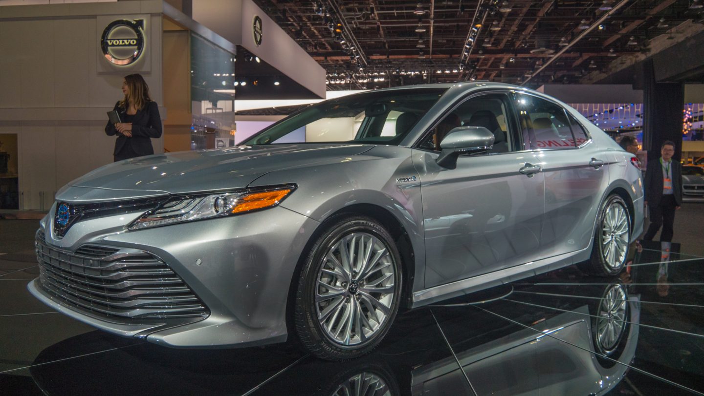 https://cdn.arstechnica.net/wp-content/uploads/2017/01/Camry-1-1440x811.jpg