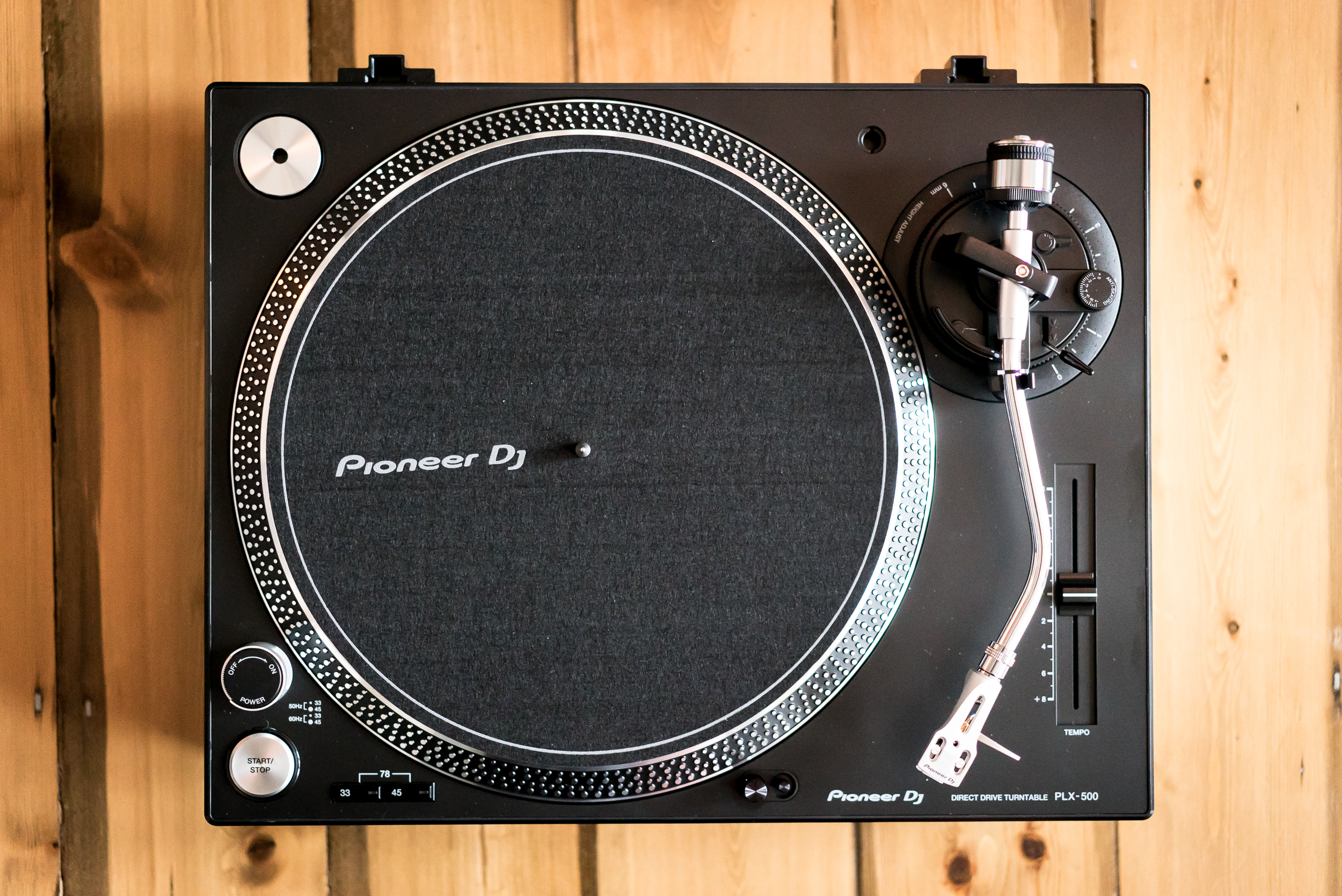 pioneer record player with speakers