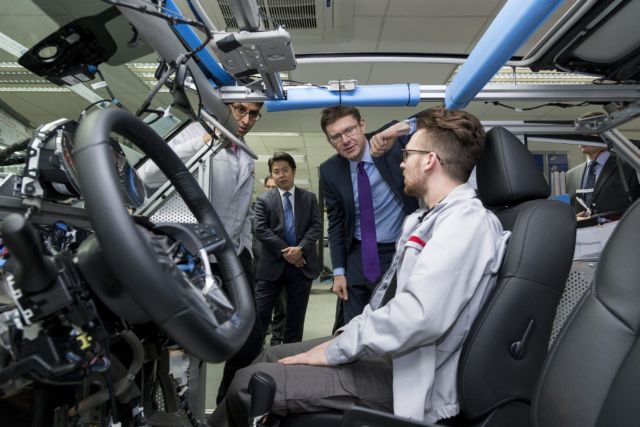 photo of Nissan hopes to test driverless cars on London roads next month image