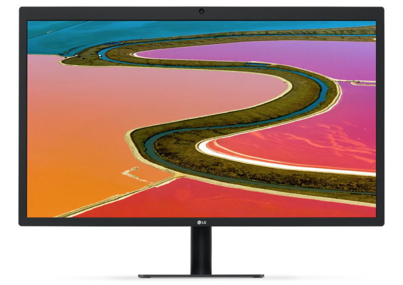 LG 5K display must be kept at least 2 meters away from Wi-Fi routers