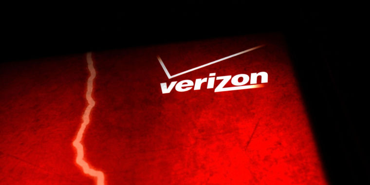 photo of Verizon kicking people off network for using just a few gigabytes a month image