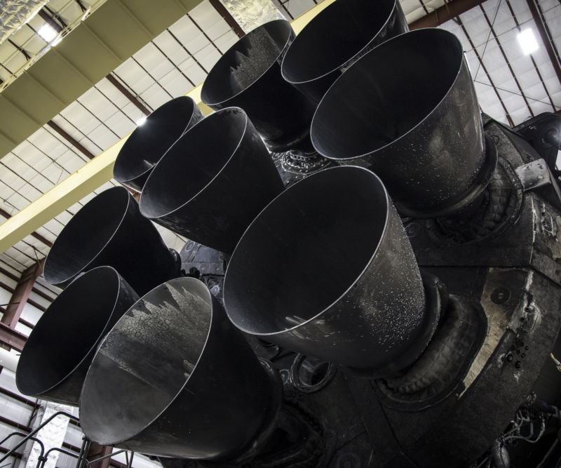 spacex falcon 9 engine octagon