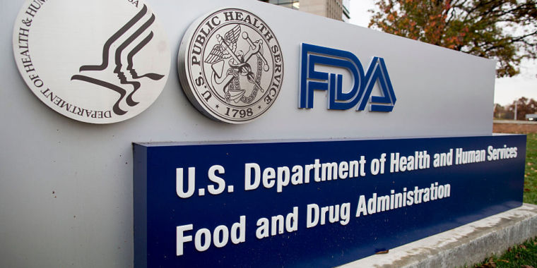 FDA official behind Alzheimer’s drug scandal steps down thumbnail