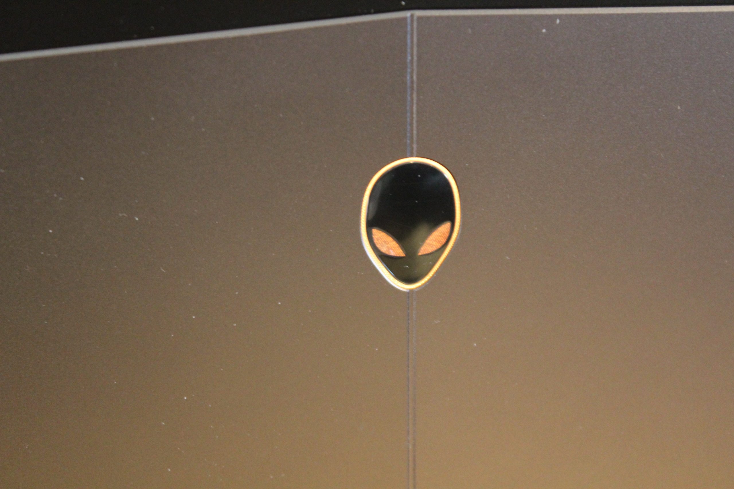 Alienware 13 R3: Powerful and pretty, if you don’t mind junk in the ...