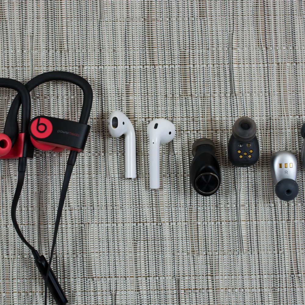 wirelessbuds_group2-1000x1000.jpg