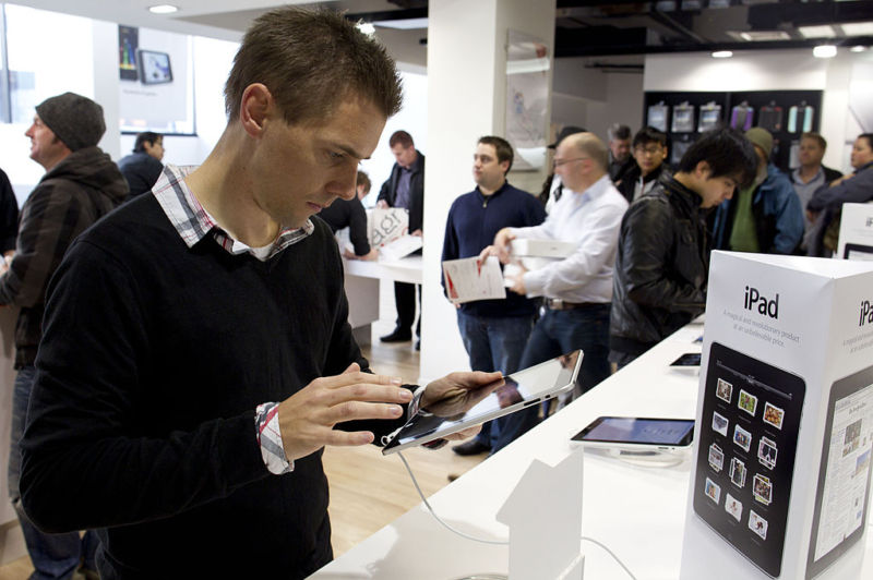 A customer in Apple's store in Auckland, New Zealand, in 2010. A report by a major New Zealand newspaper found Apple hasn't paid any taxes in New Zealand. 