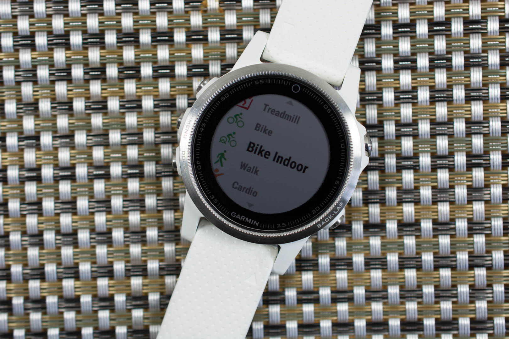 GARMIN fēnix 5S White 5197Vs5usZL._AC_UF350,