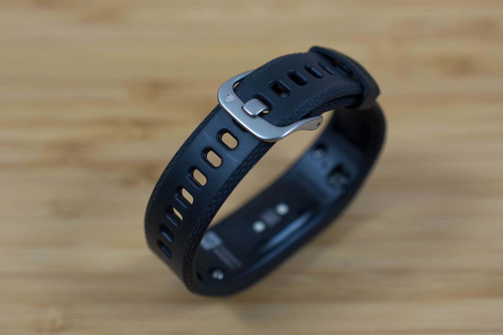 Garmin Vivosmart 3 review: Shots fired at Fitbit, but some