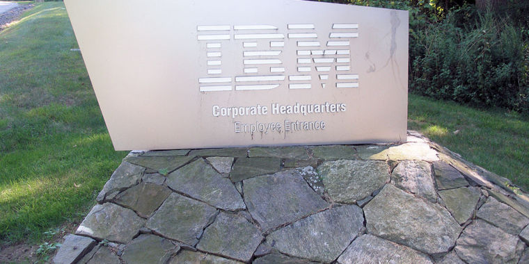 photo of IBM to remote workers: Come back to the mothership, or else image